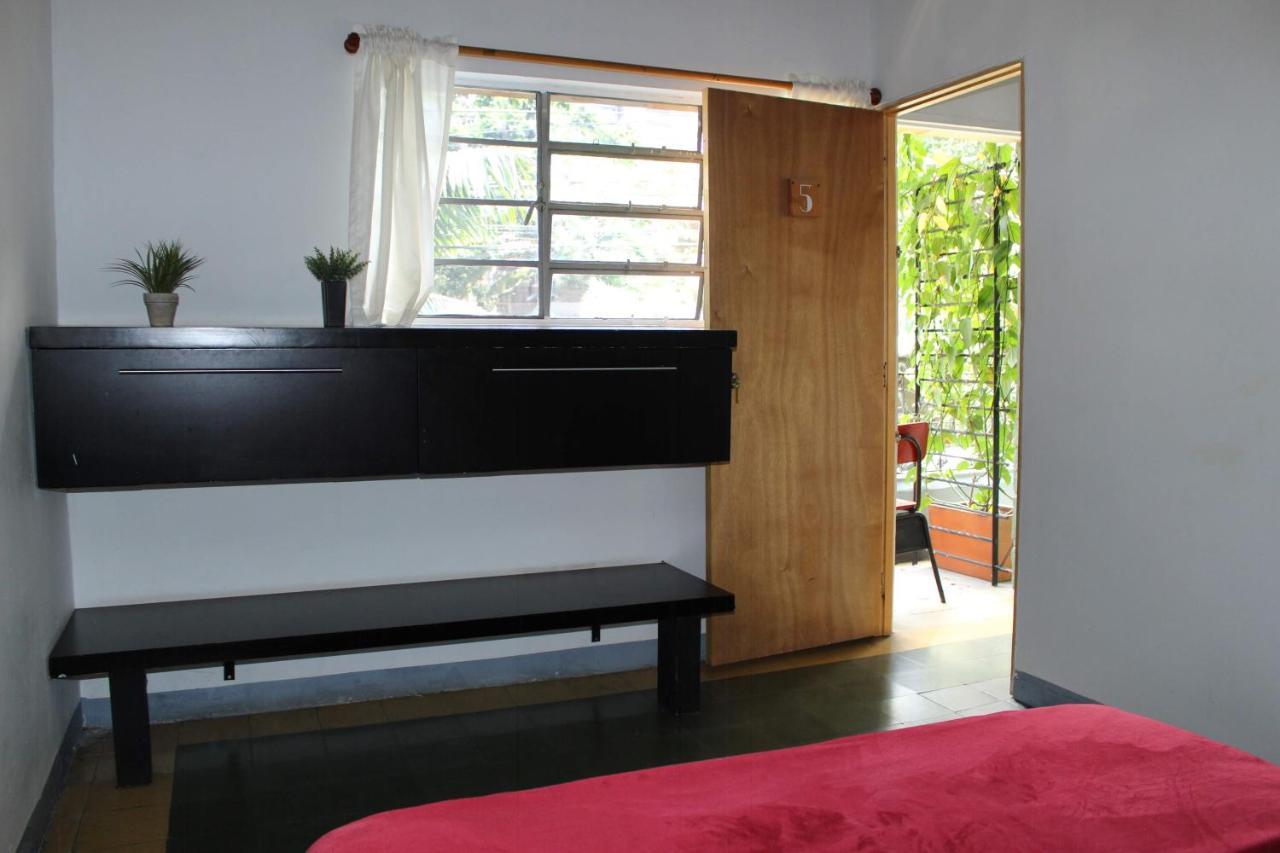 Hostal Casa Estacion เมเดยิน ภายนอก รูปภาพ